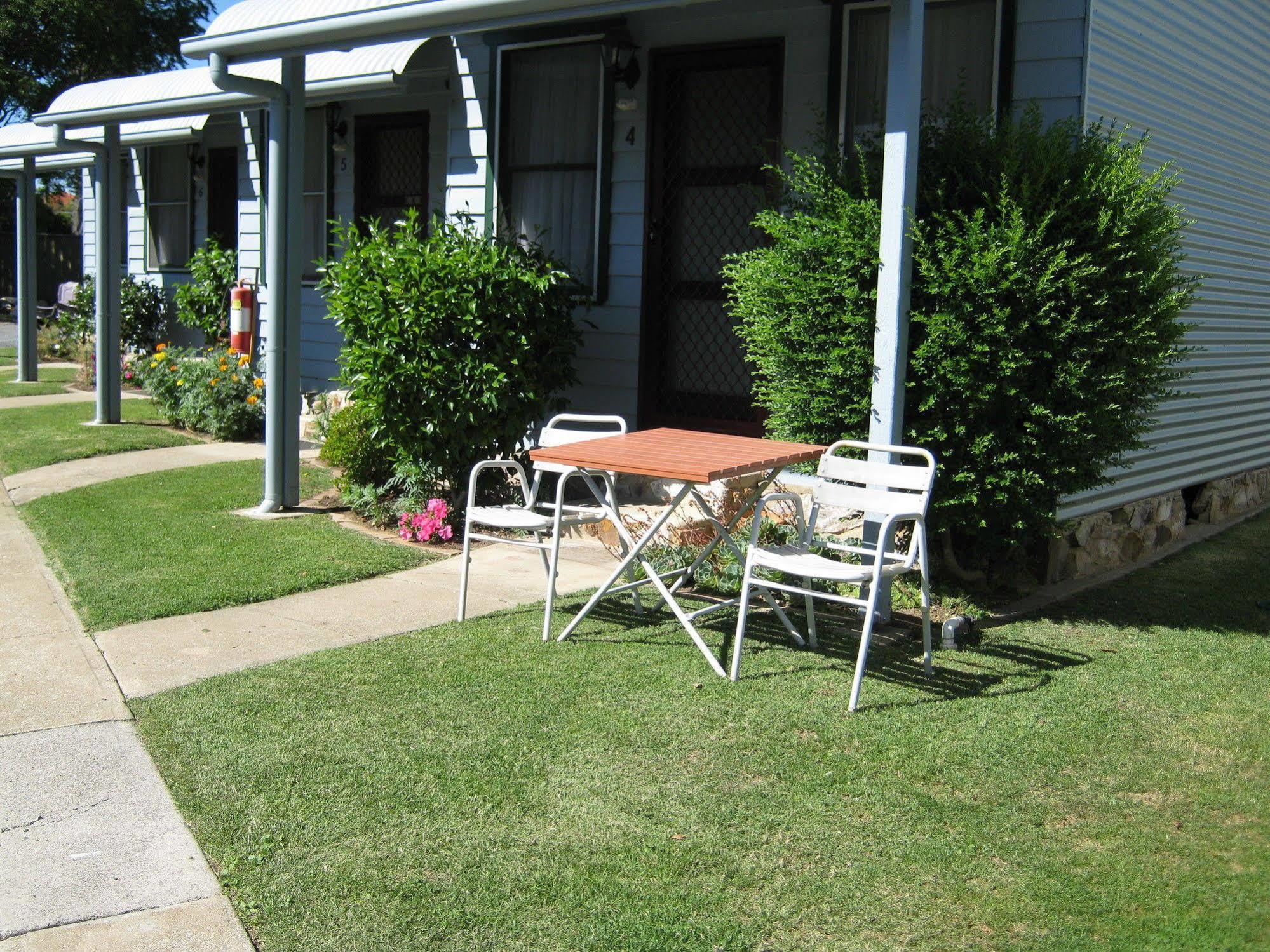 Canberra Ave Villas Queanbeyan Exterior foto