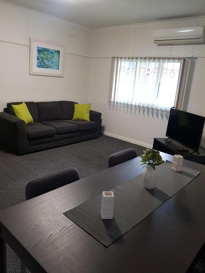 Canberra Ave Villas Queanbeyan Exterior foto
